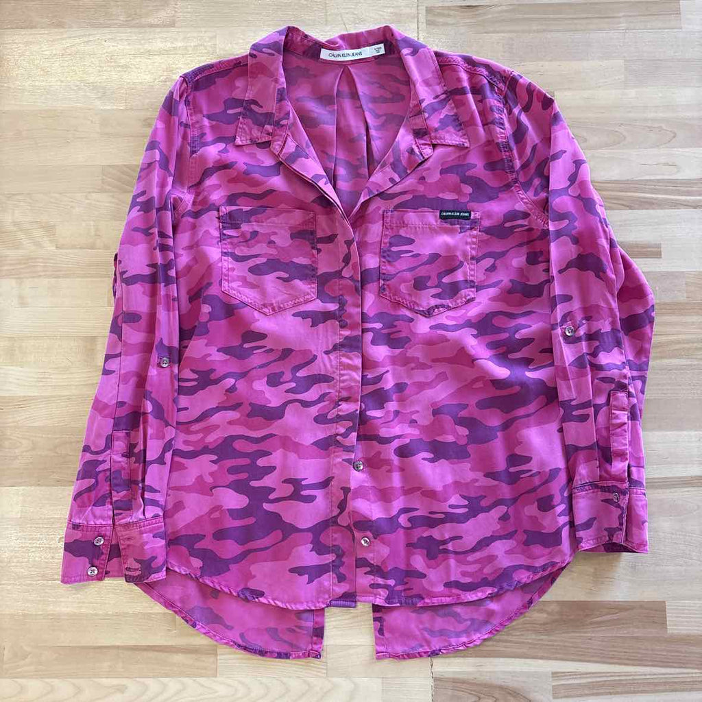 Calvin Klein Size XL Pink Button Down Shirt