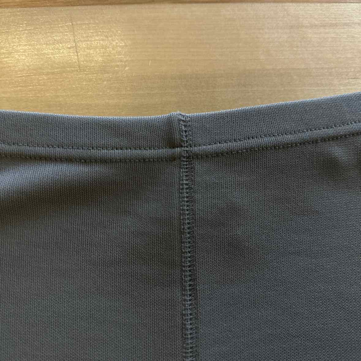 Old Navy Size M Gray Skirt