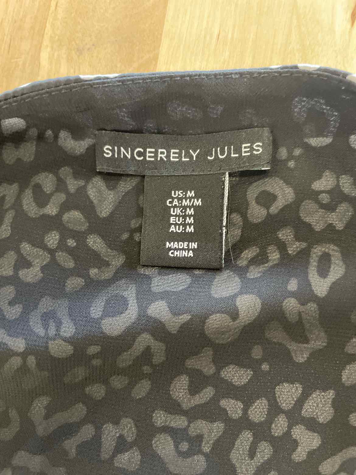 Sincerely Jules Size M Black White Long Sleeve