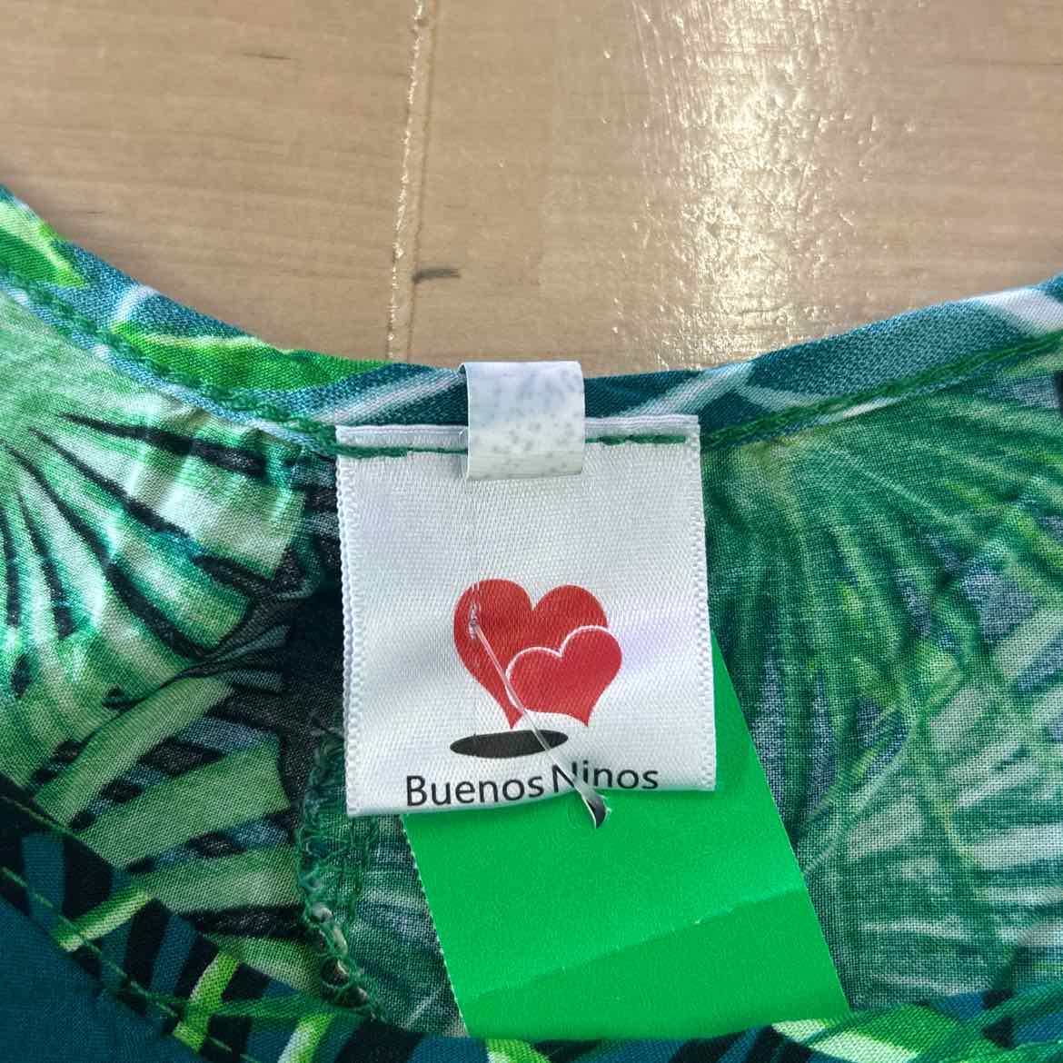 Buenos Ninos Size XL Green Preloved Jumper