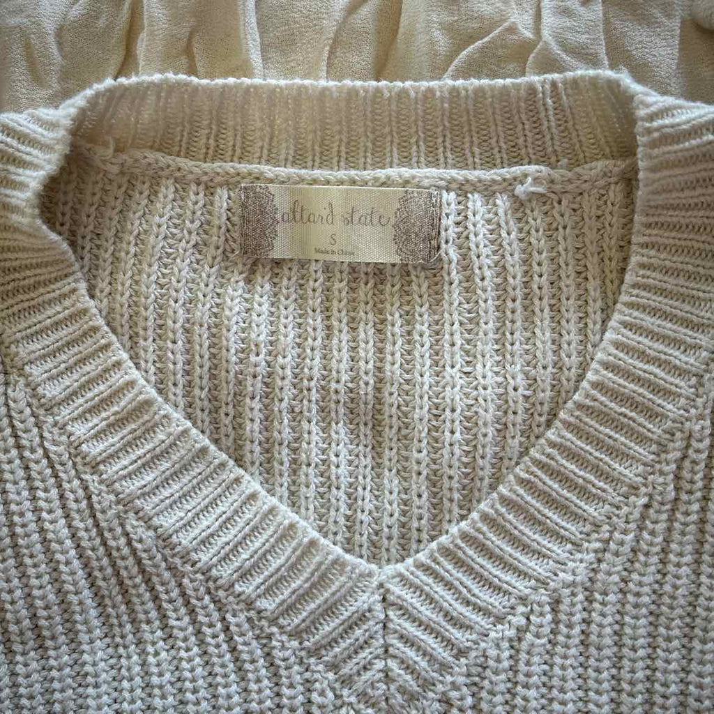 Altard State Size S Cream Preloved Sweater