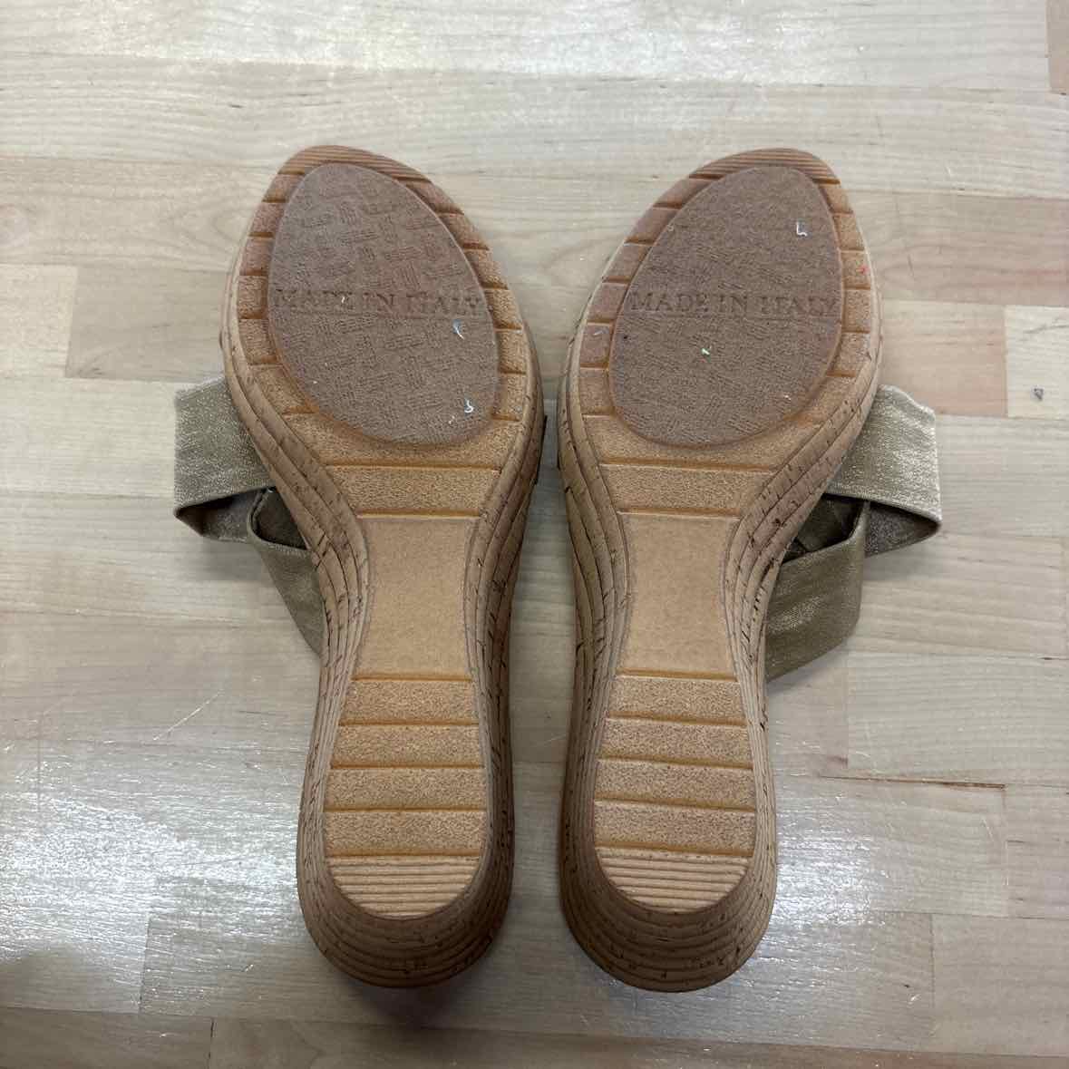 Italian Shoemakers Size 8.5 Beige Used Wedges