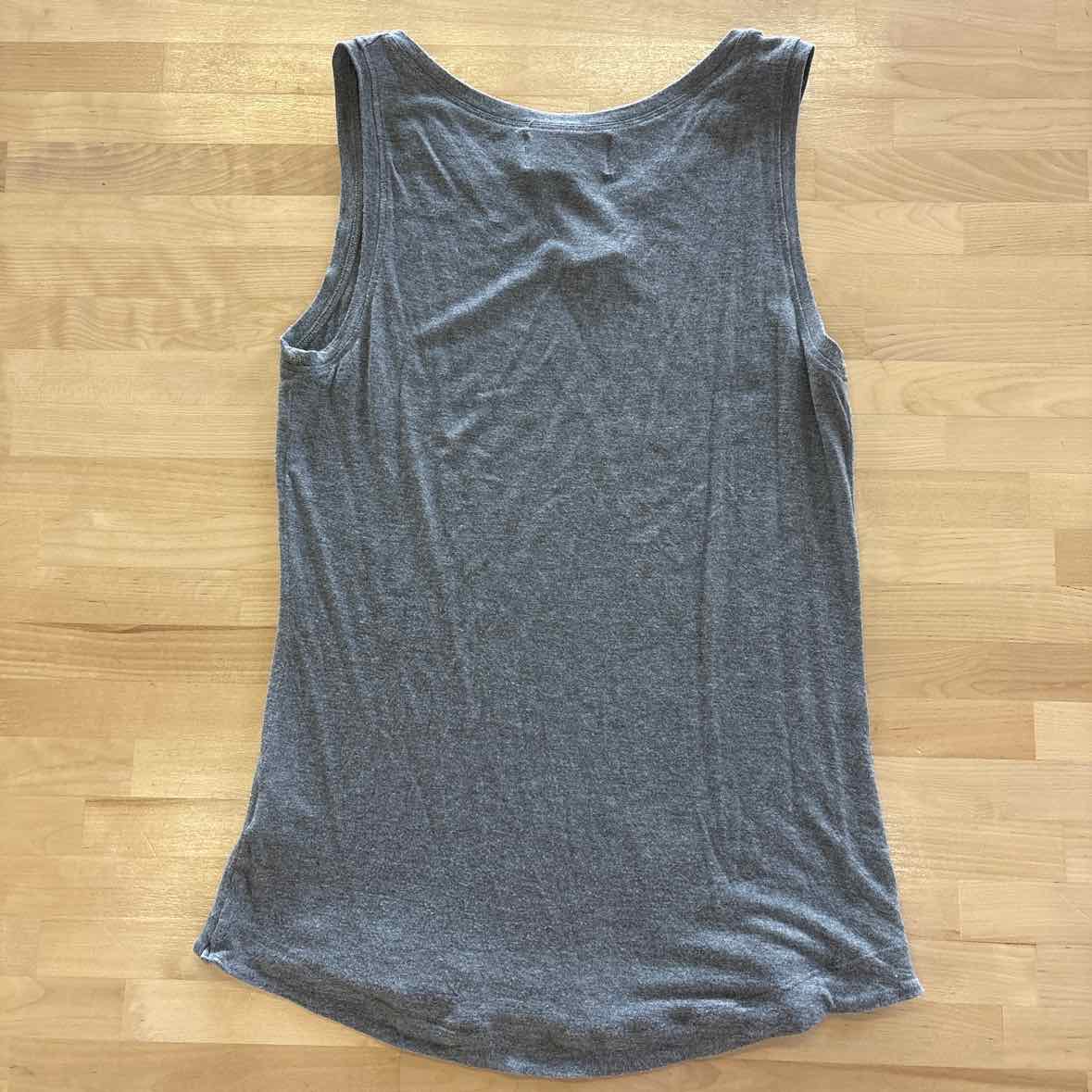 S.E.D Size M Gray Tank