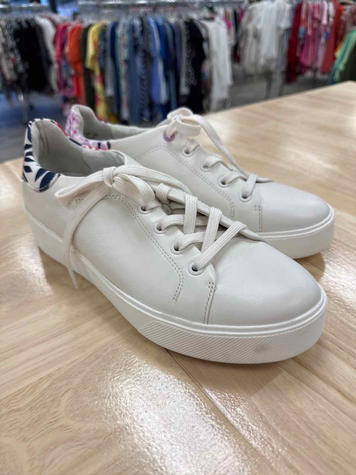 Naturalizer Size 9 White Morrison 2.0 -  White Lilac