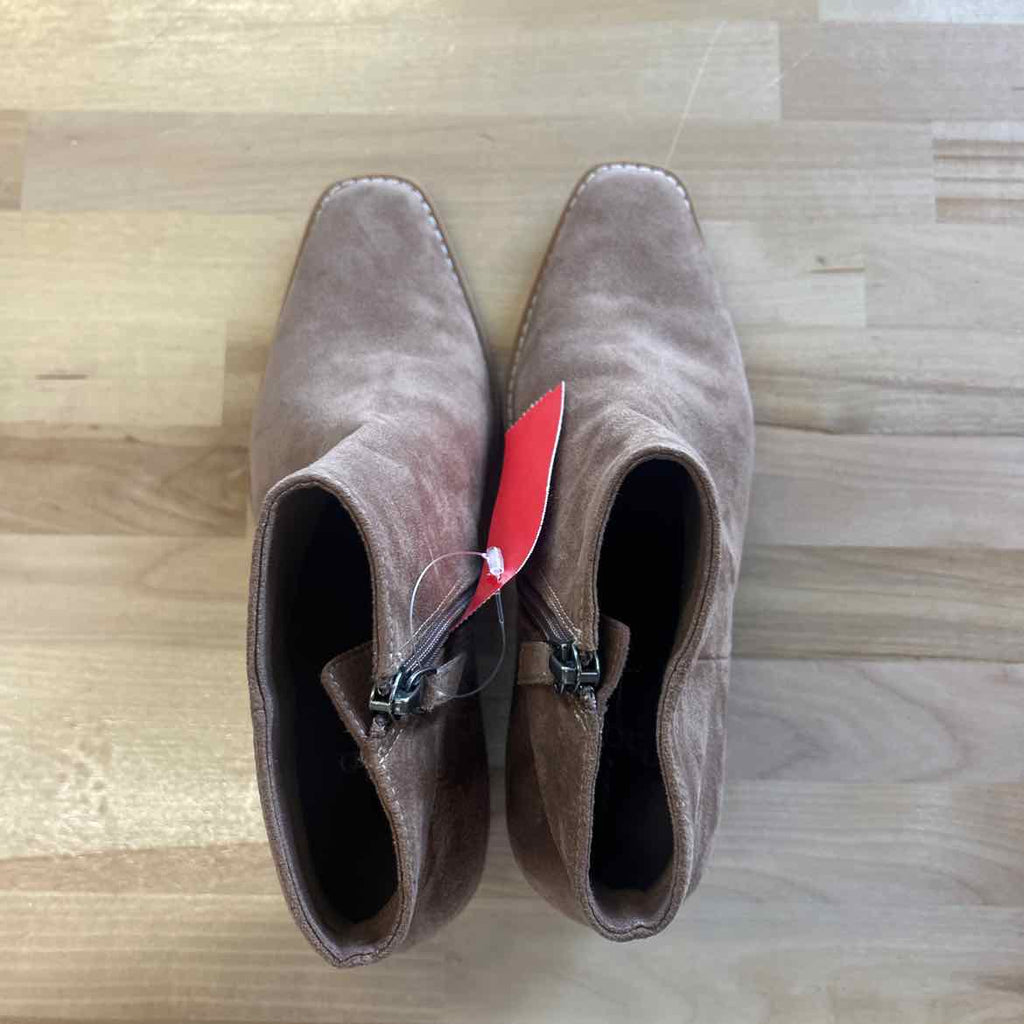 Linea Paolo Size 6 Tan Suede Preloved Bootie