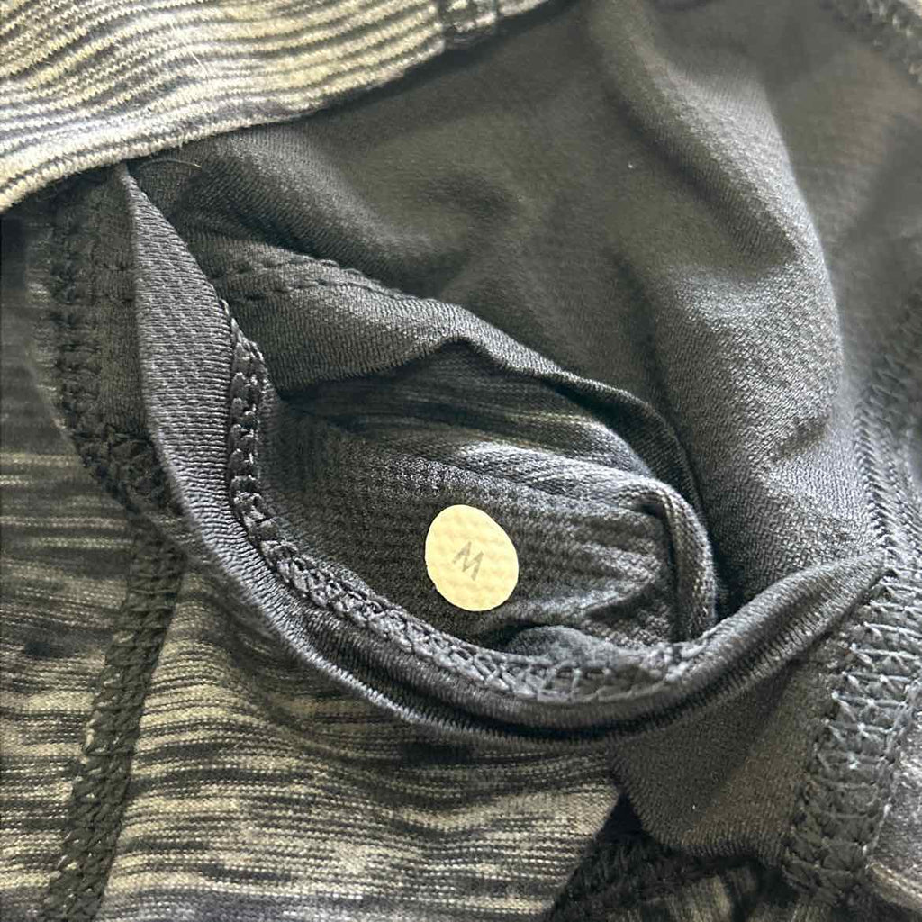 LuluLemon Size M Gray Preloved MENS Long Sleeve Shirt