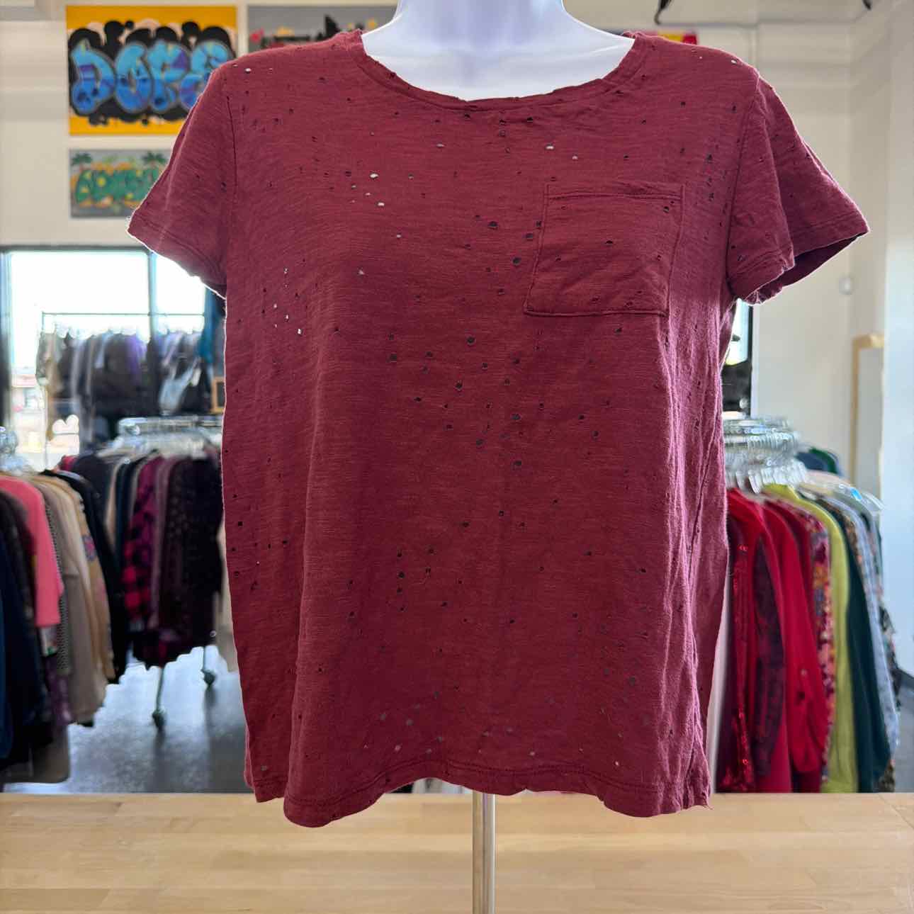 Active USA Size S Red Preloved T-shirt