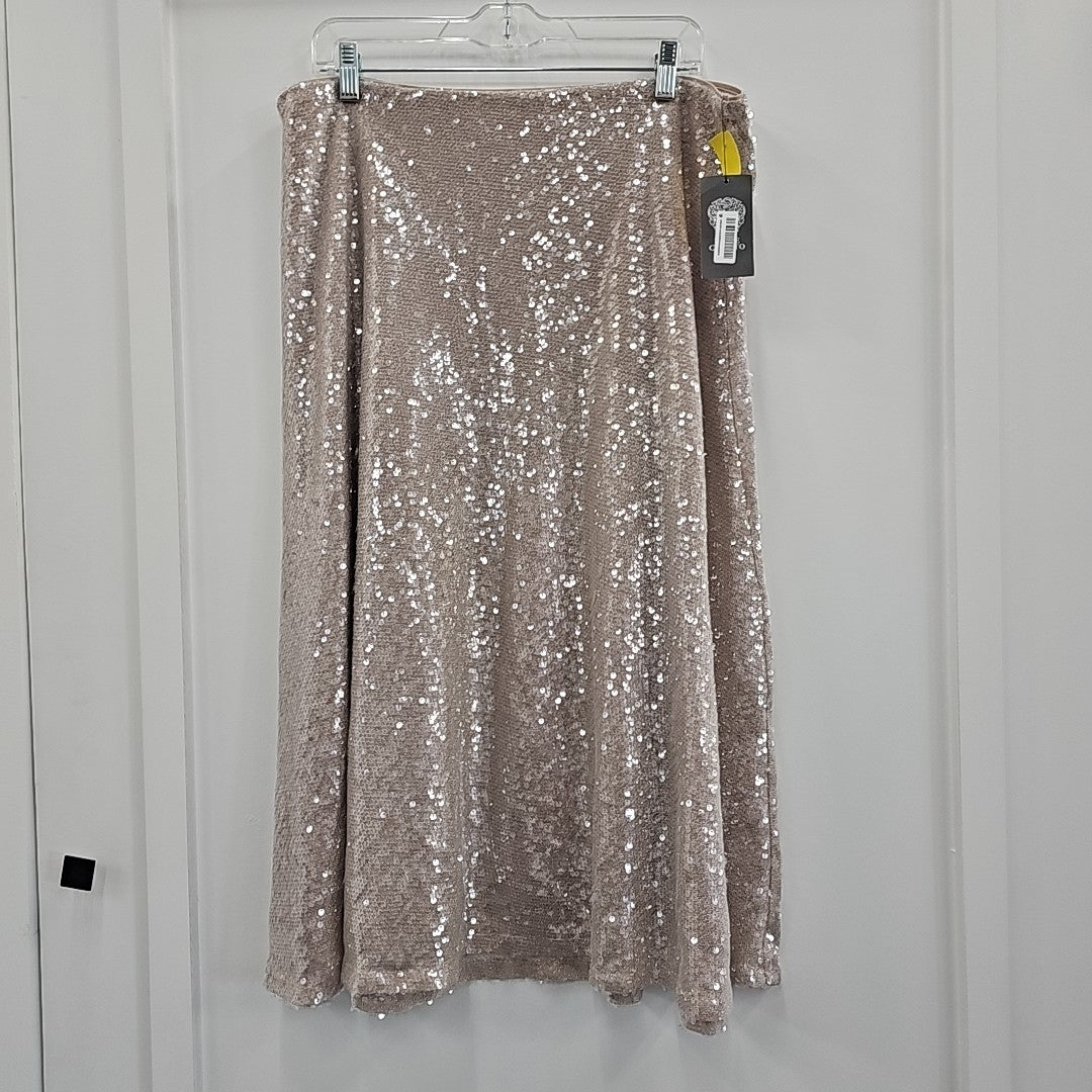 Vince Camuto Size XL Gold Sequined Skirt