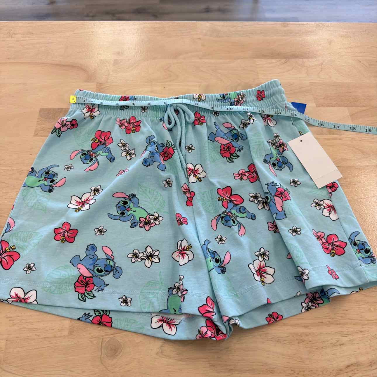 Disney Women Size M Blue New Shorts