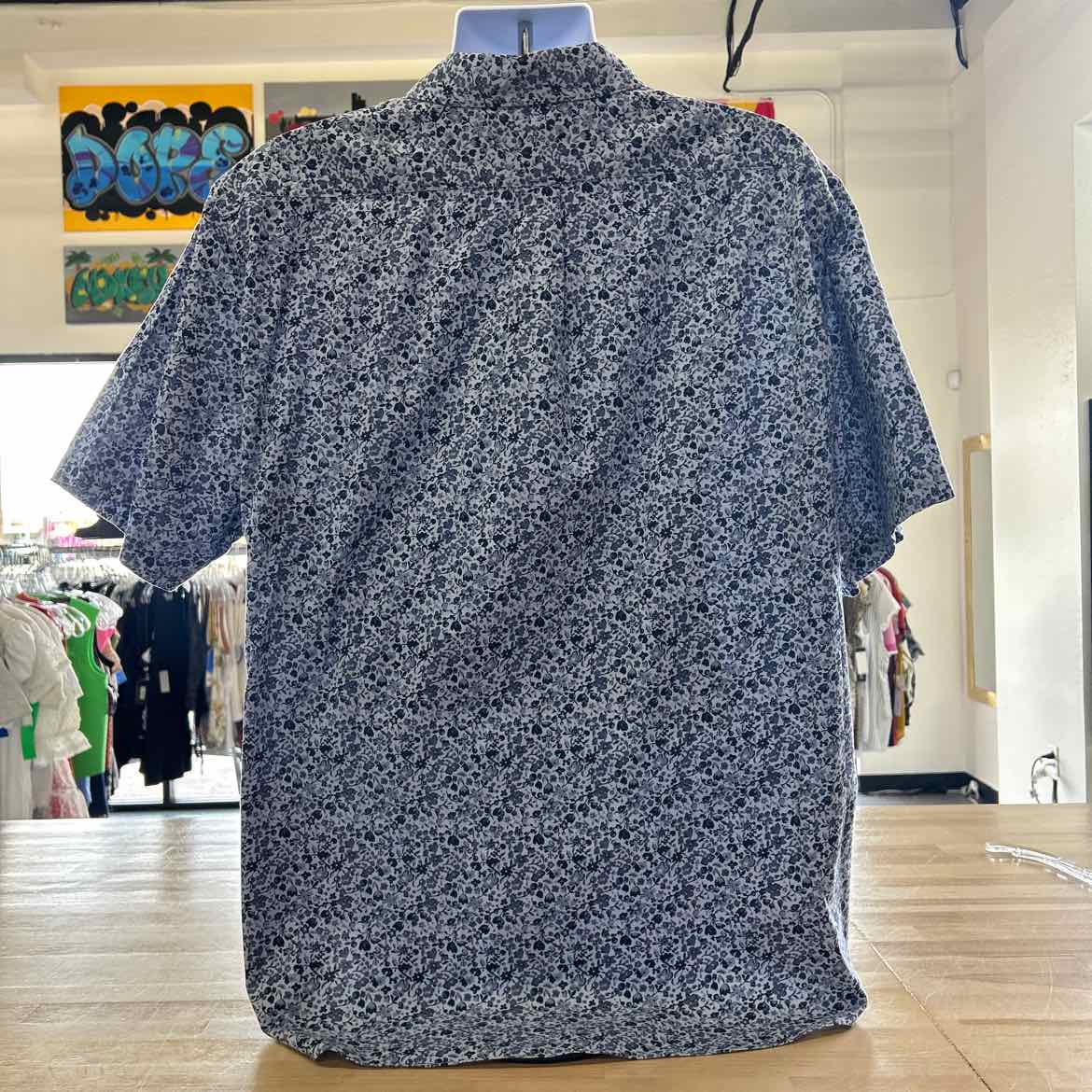 Cremieux Size XXL Blue Preloved MENS Button Down Shirt