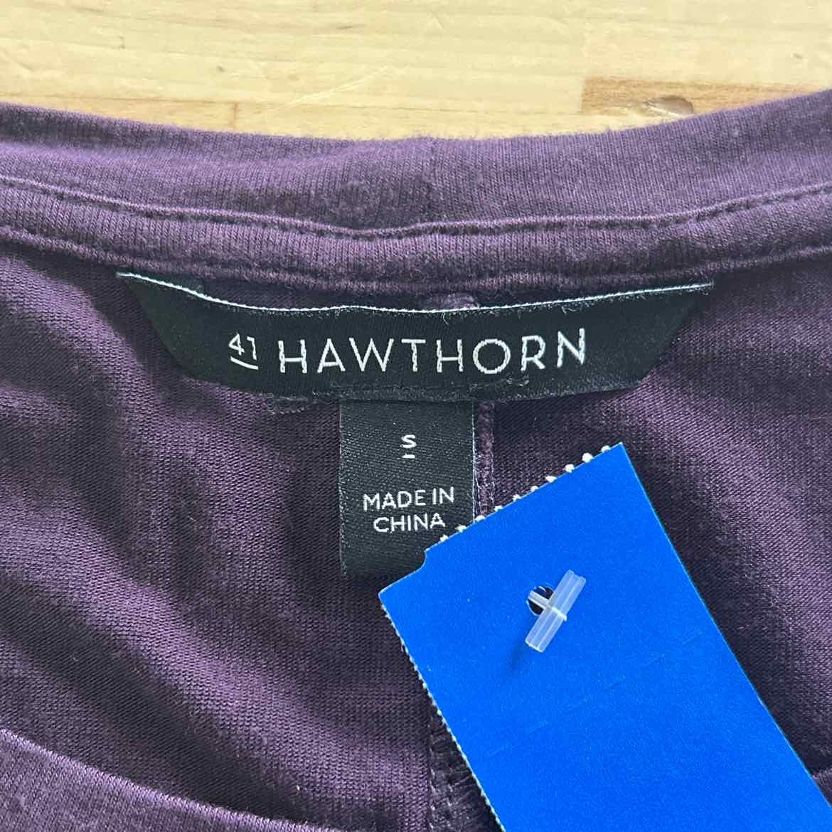 41 Hawthorn Size S Plum Preloved Blouse SS