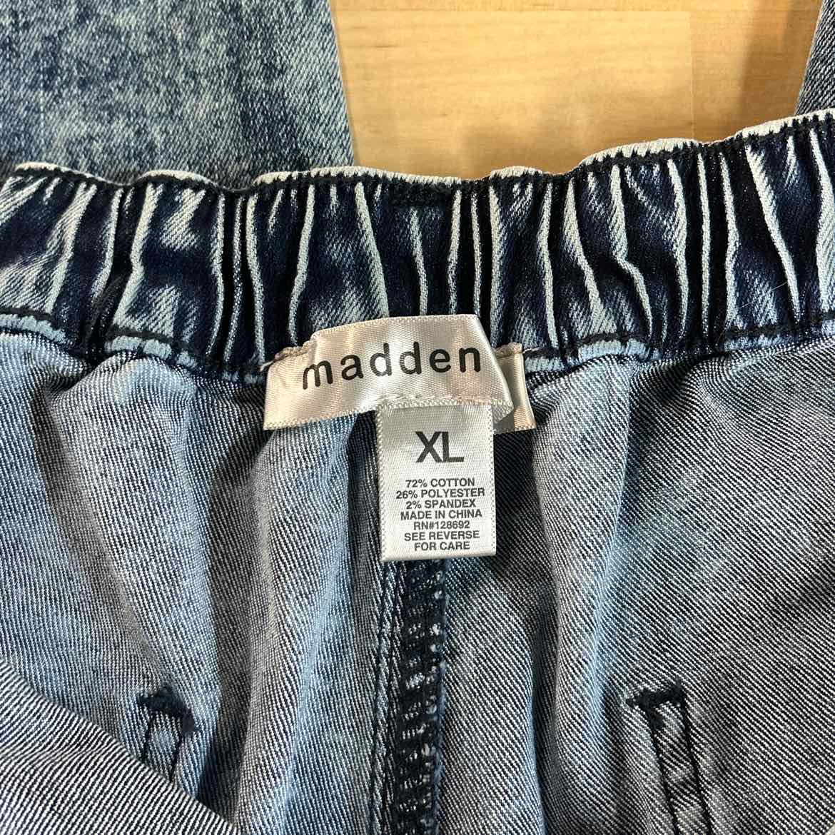 Madden Girl Size XL Wide-Leg Cargo Skater Jeans - Dark Wash