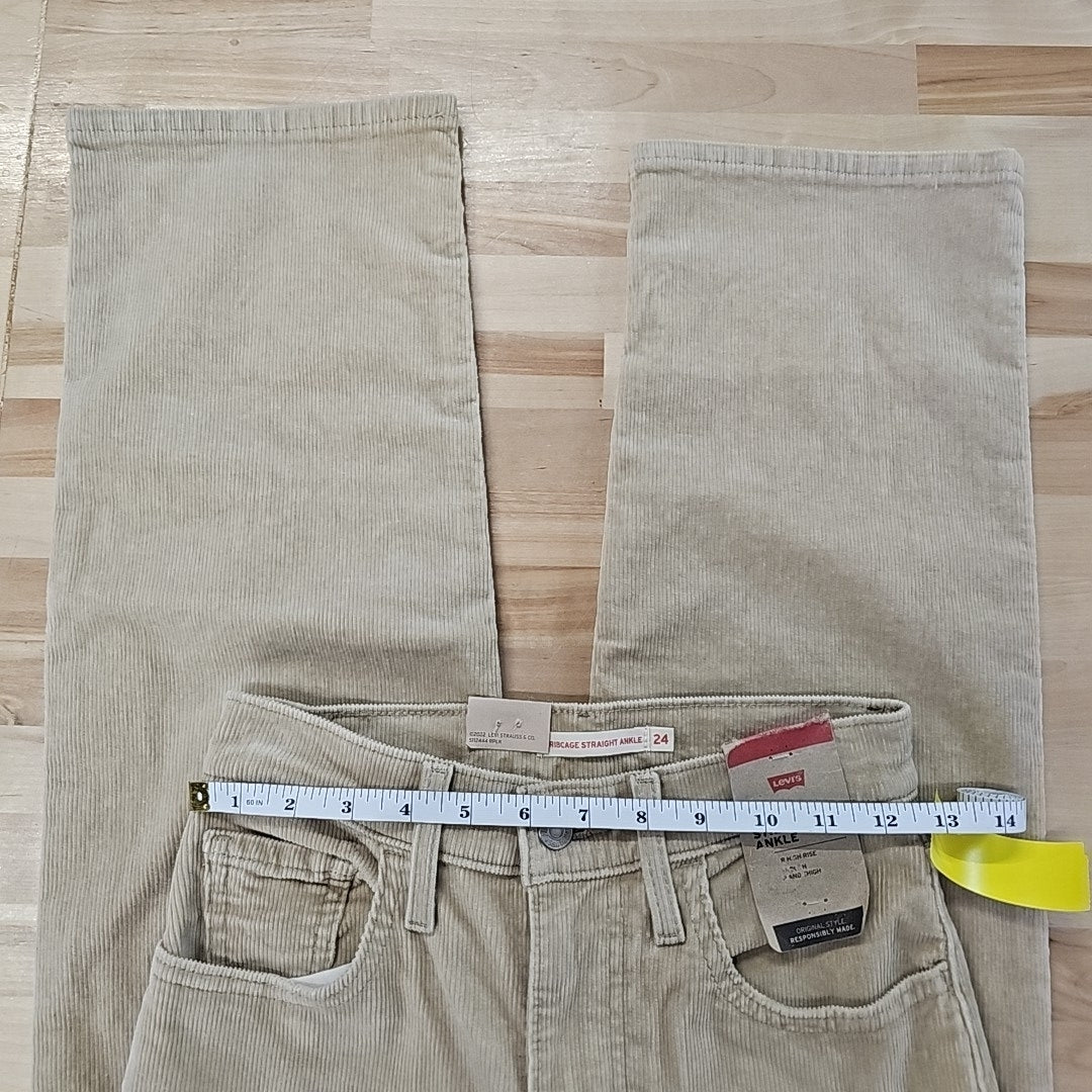 Levi's(r) Womens Ribcage Straight Ankle Zip ND Women's Pants Safari