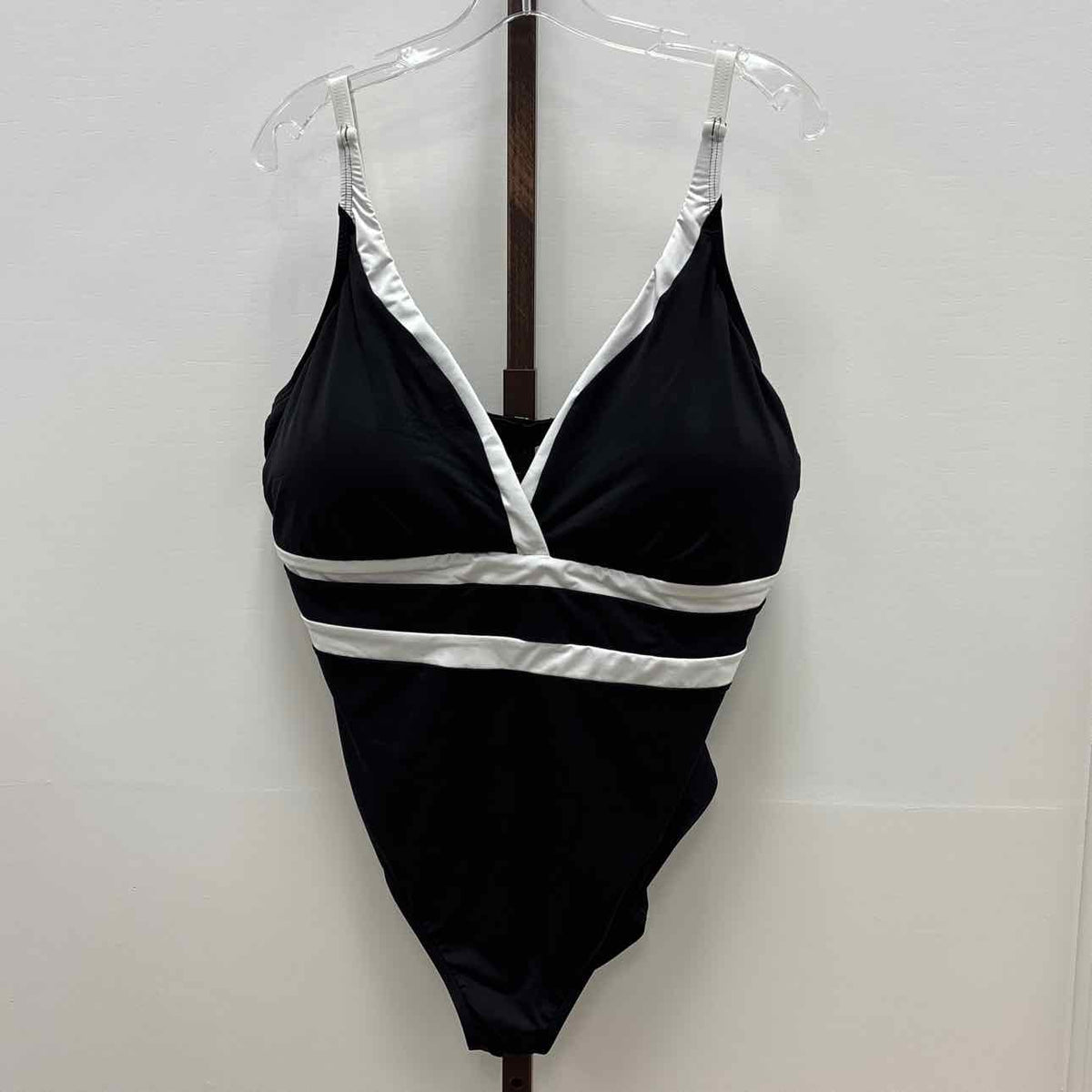 LaBlanca Size 22 Black Cream Swimsuit