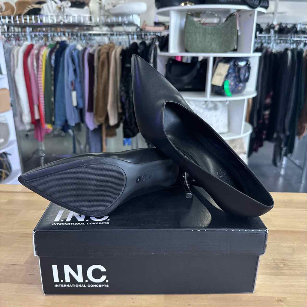 I.n.c. International Concepts Sarielle Pointed-Toe Pumps