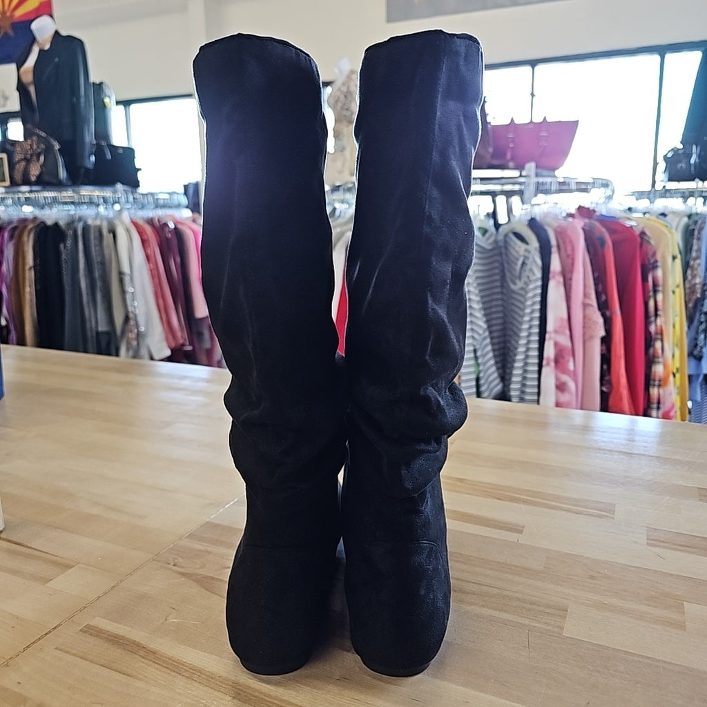Journee Size 9 Black Boots