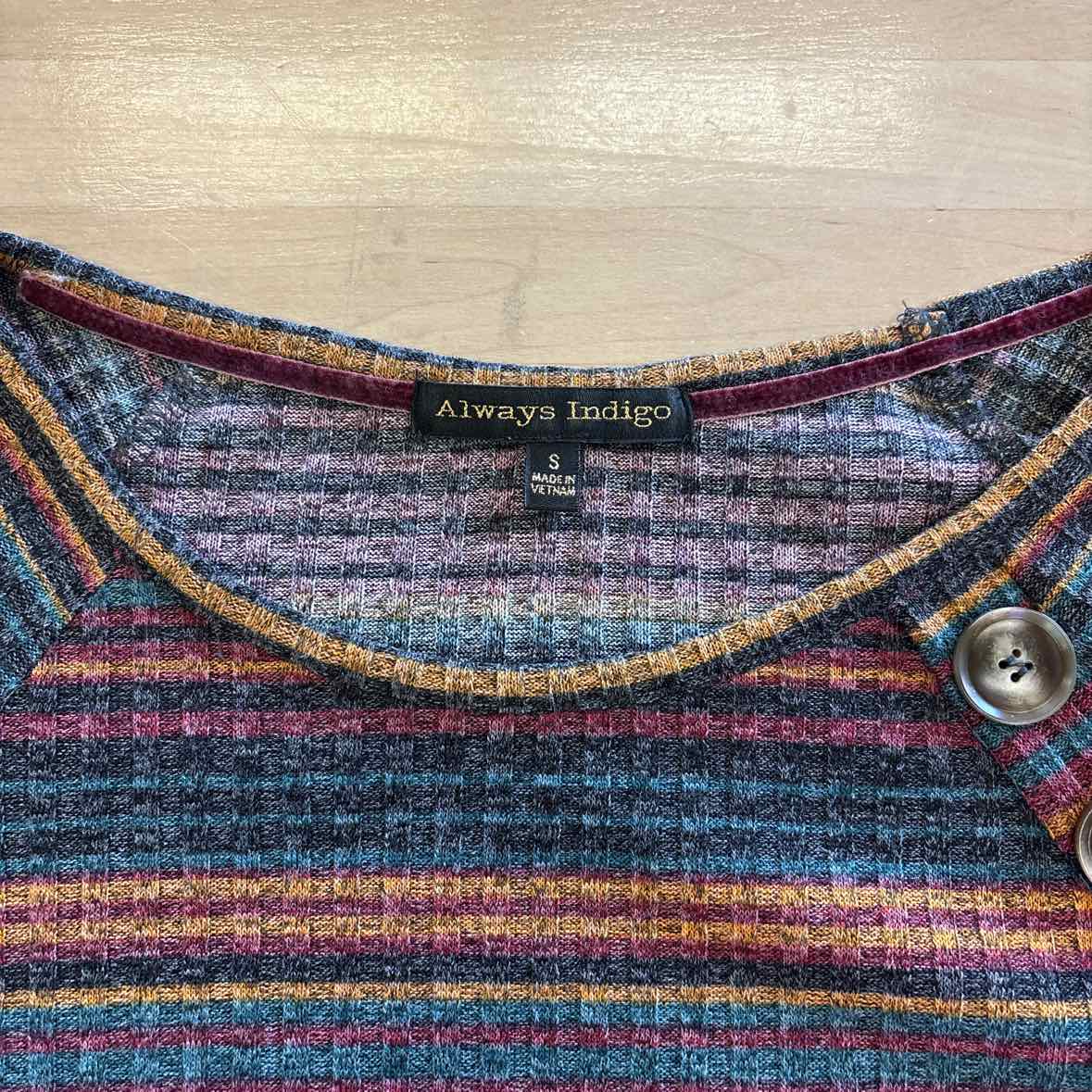 AlwaysIndigo Size S Multi-Color Longsleeve