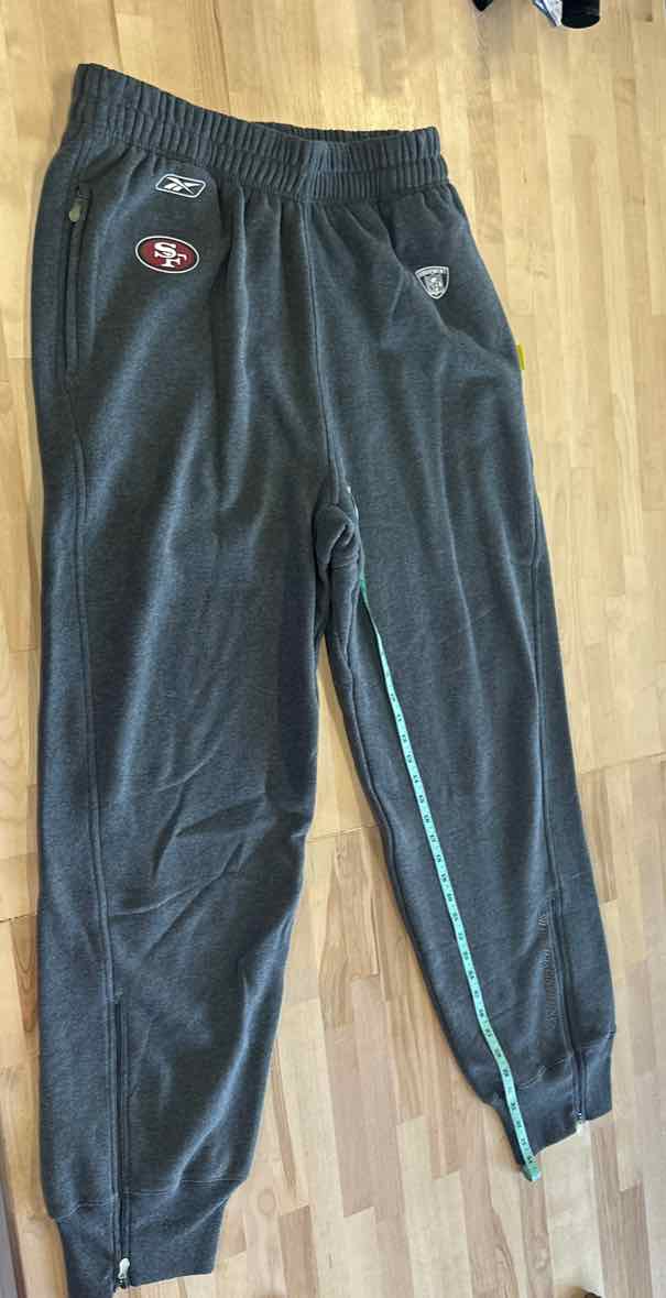 NFL Size XL Gray Sweatpants
