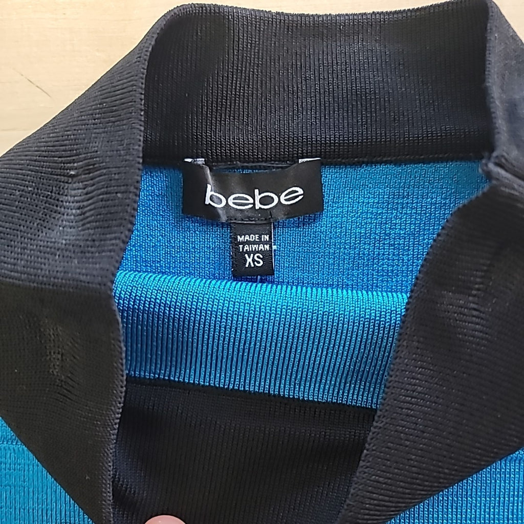 Bebe Size XS Blue/White Skirt