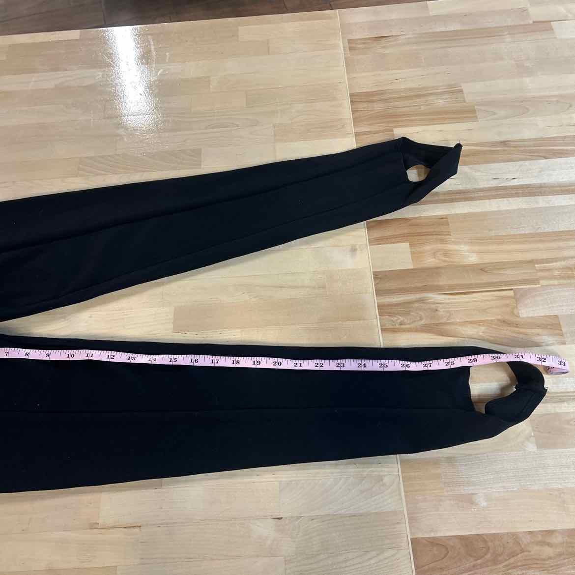 Aqua Size S Black Stirrup Pants NWT