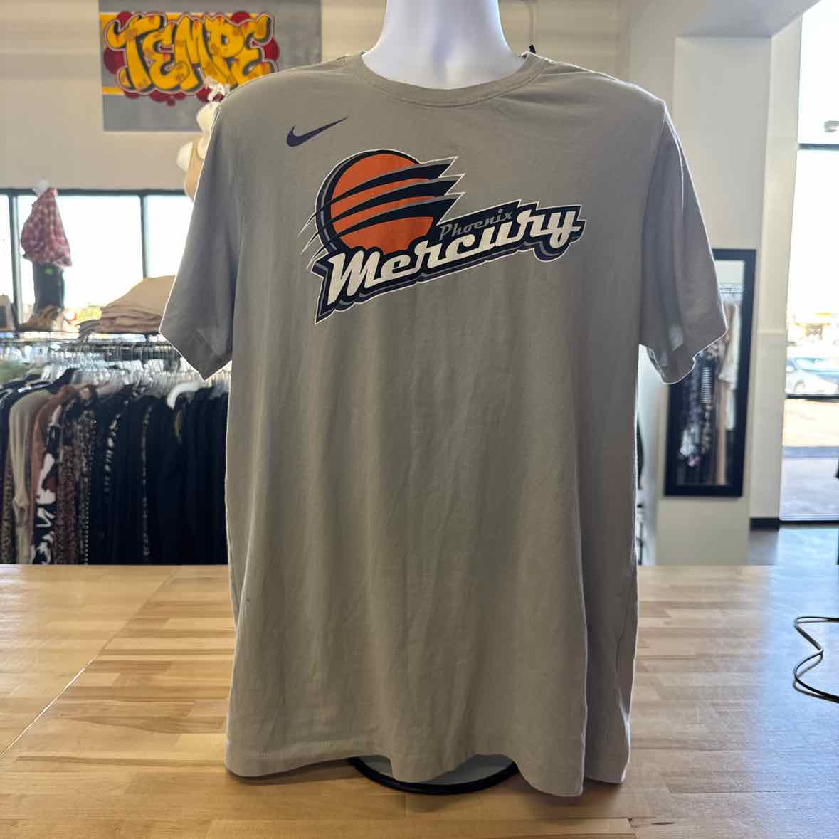 Nike Men's Size L Gray MENS T-shirt