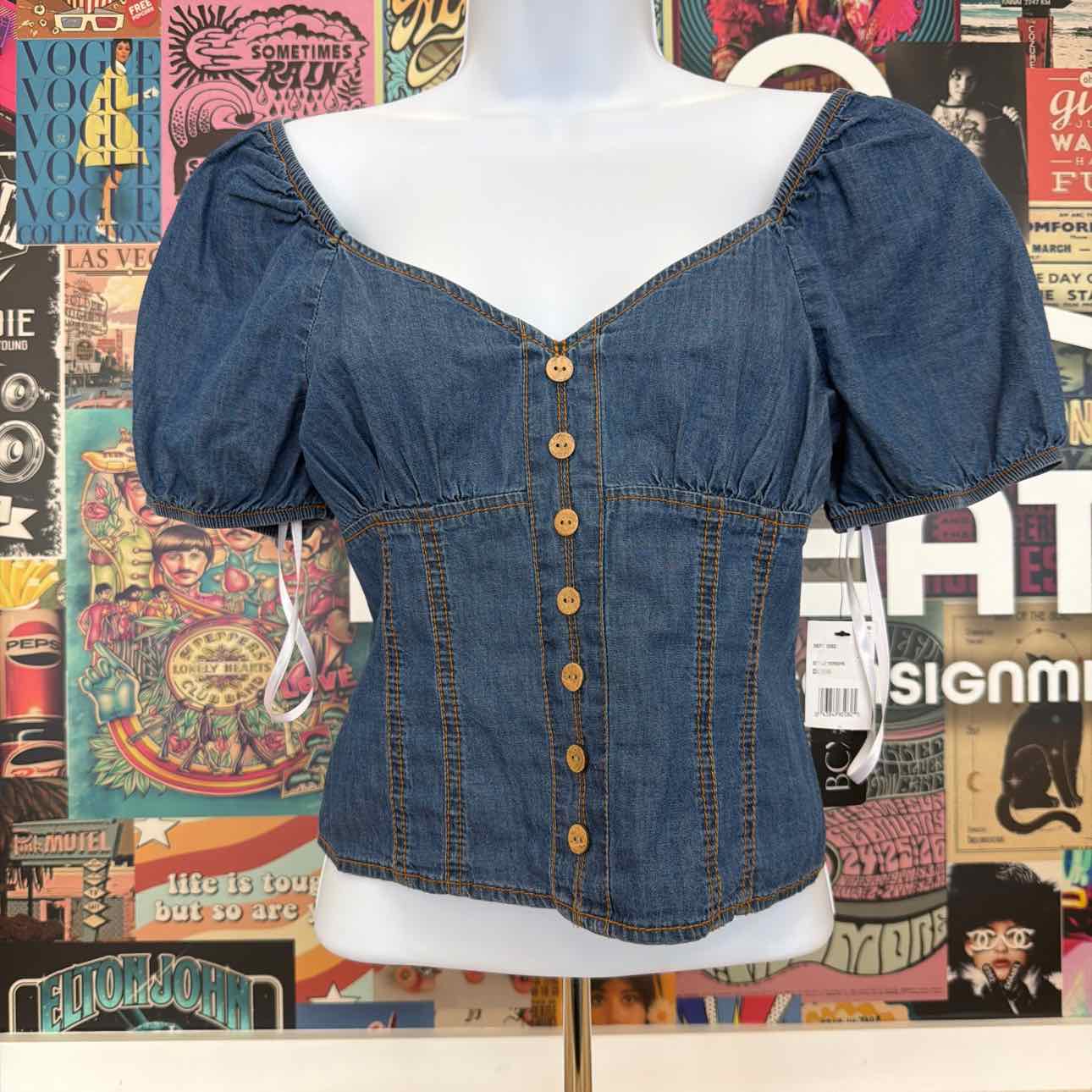 BCX Size S Denim Puff-Sleeve Sweetheart-Neck Top