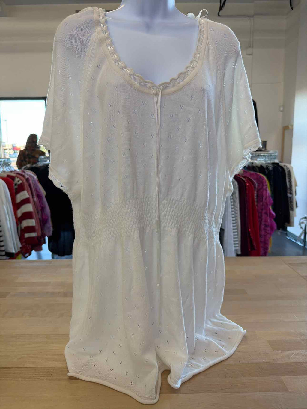 Studio 1940 Size 26/28 White Blouse