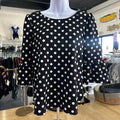 Green Envelope Size M Black Preloved Shirt