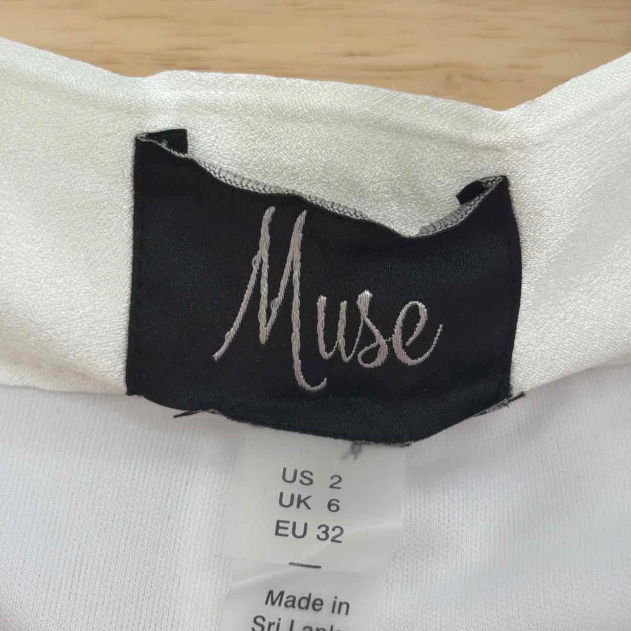 Muse Size 2  Straight-Leg Tuxedo Pants