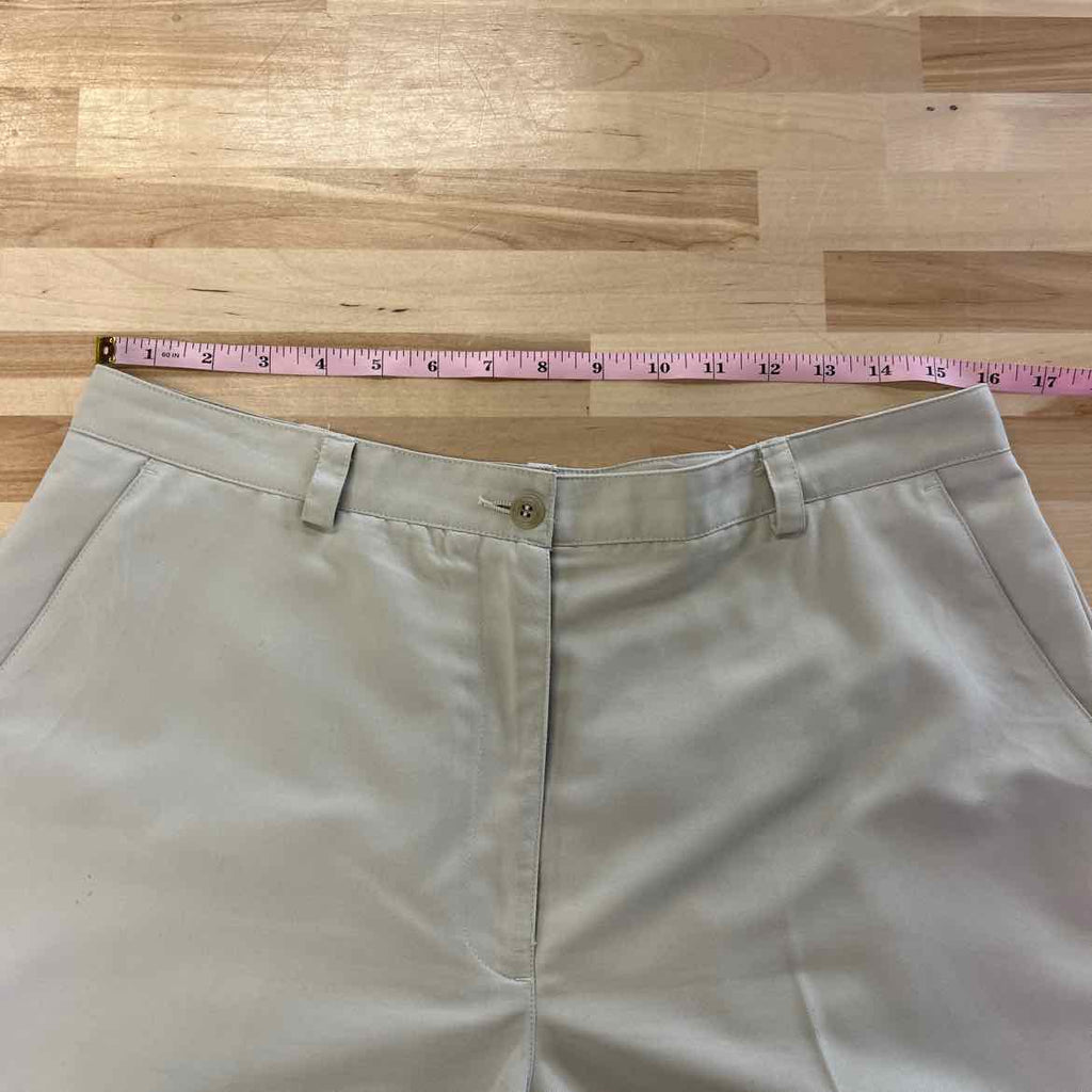 Liz Claiborne Women Size 14 Beige Preloved Shorts
