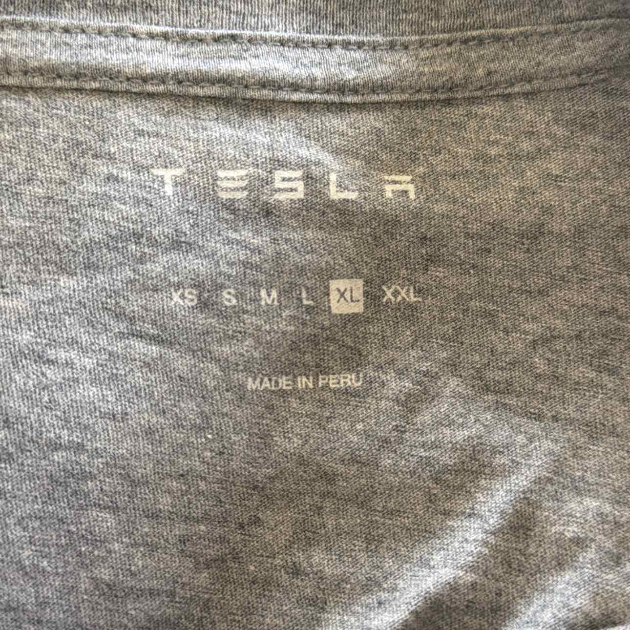 Tesla Size XL Gray Preloved MENS T-shirt