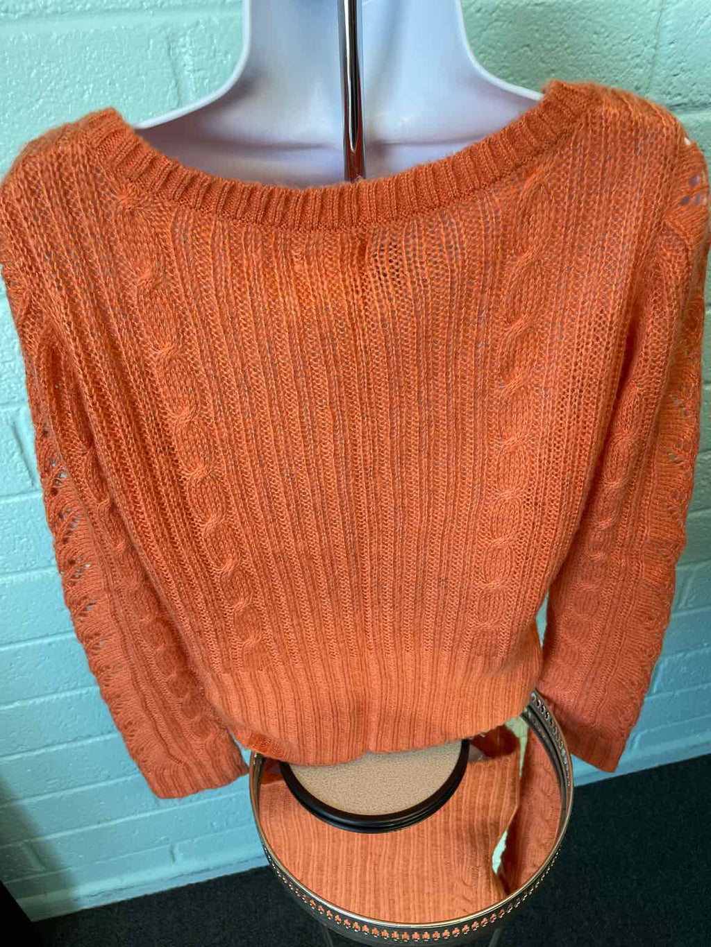 Worthington Size M Orange Sweater