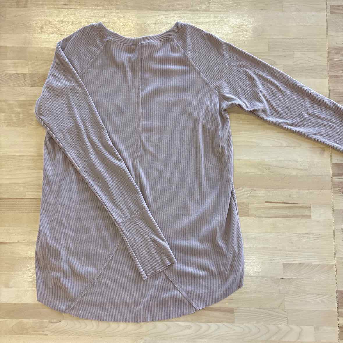 Easel Size 1X Beige Long Sleeve