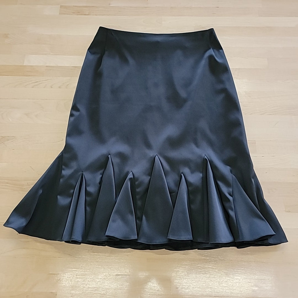 JS Collections Size 6 Black Skirt