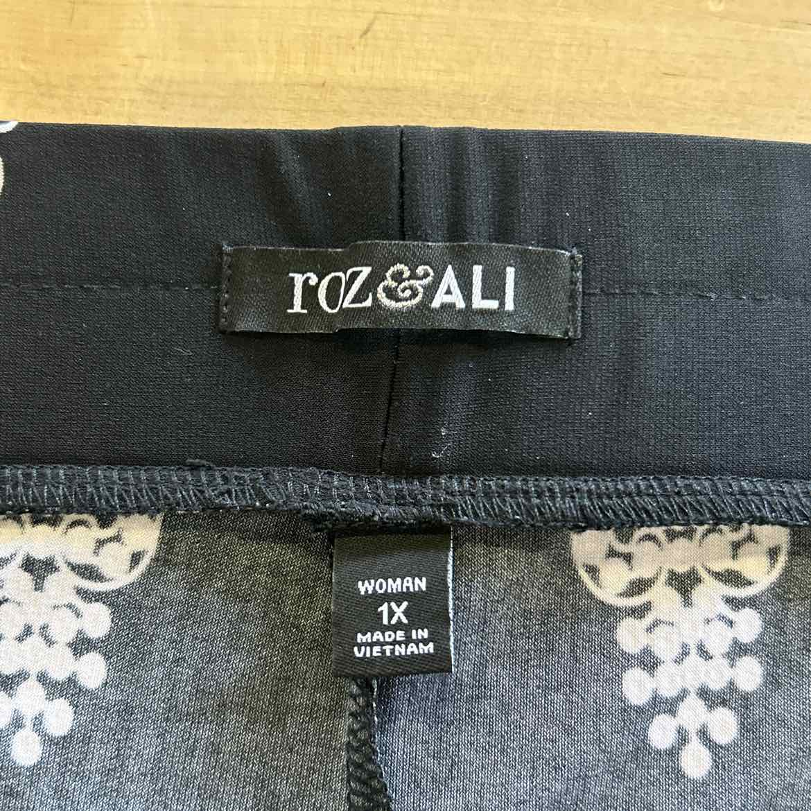 Roz & Ali Size 1X Black Preloved Lounge