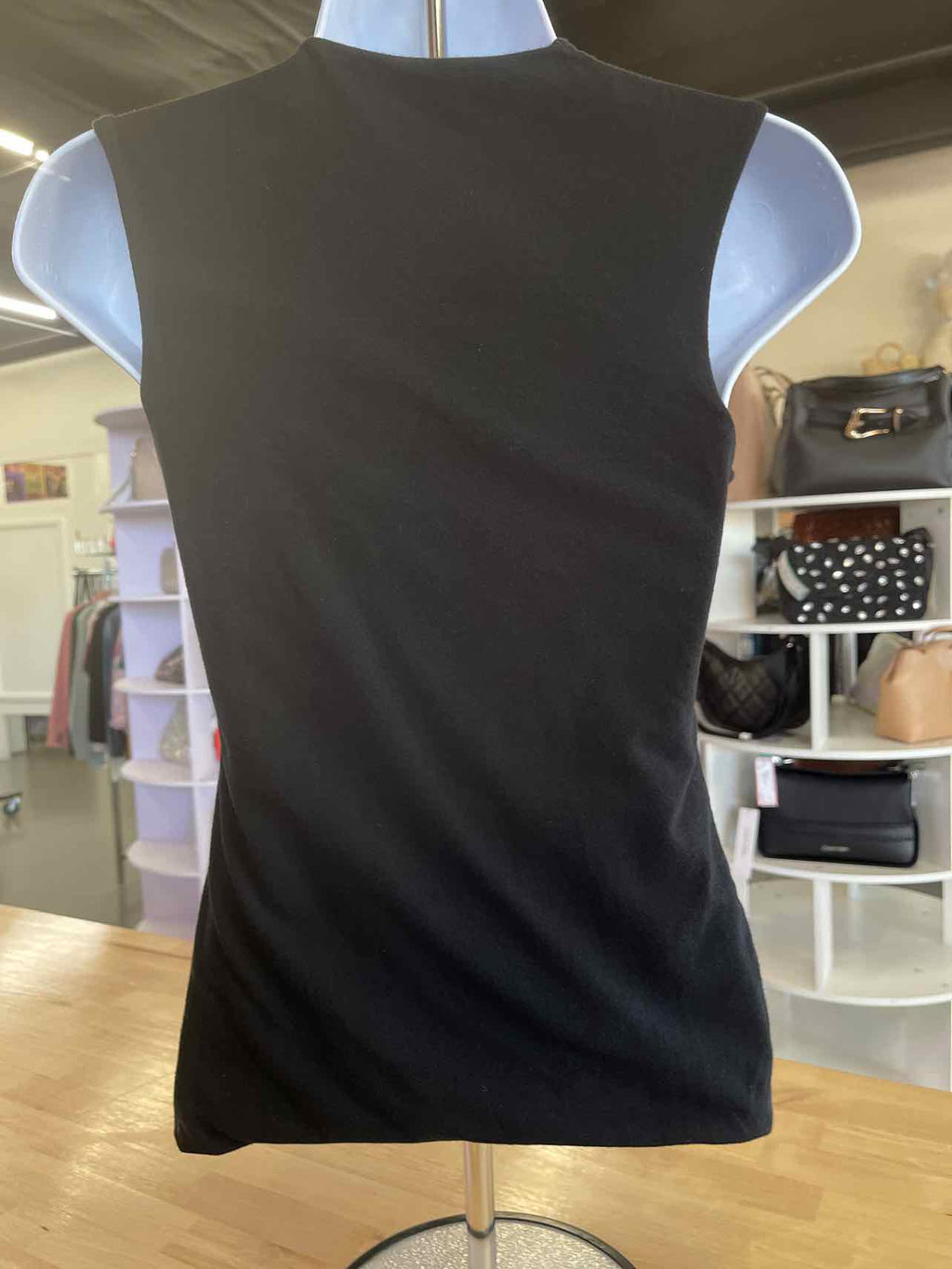 Final Touch Size S Black Preloved Sleeveless