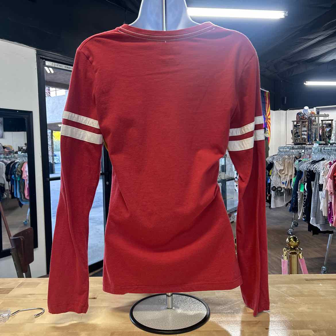 NFL Size M Red Preloved Longsleeve