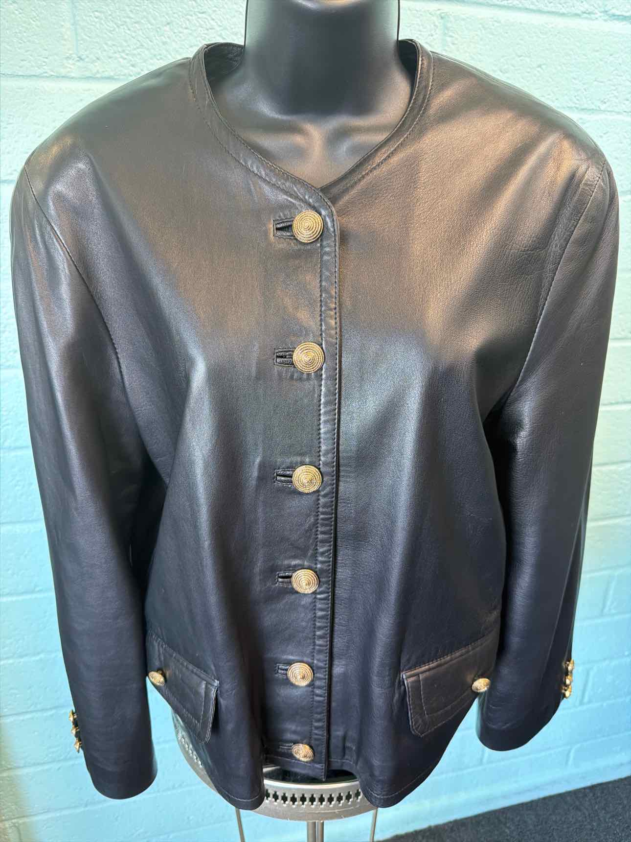 Maus & Hoffman Size M Black Leather Jacket