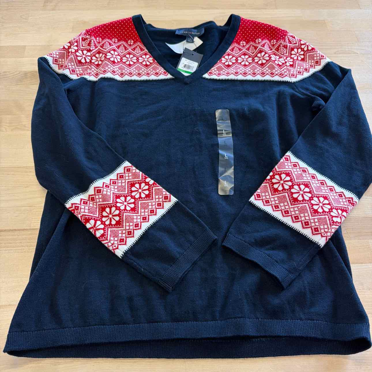 Tommy Hilfiger Size L Red White Blue New Sweater