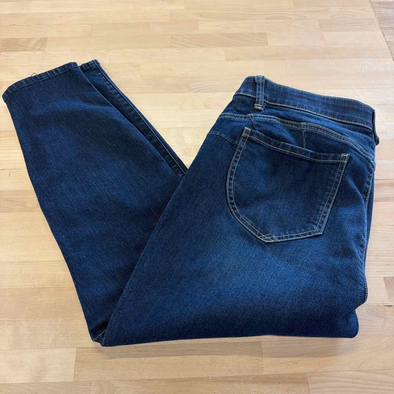 Democracy Size 16P Blue Denim Used Jeans
