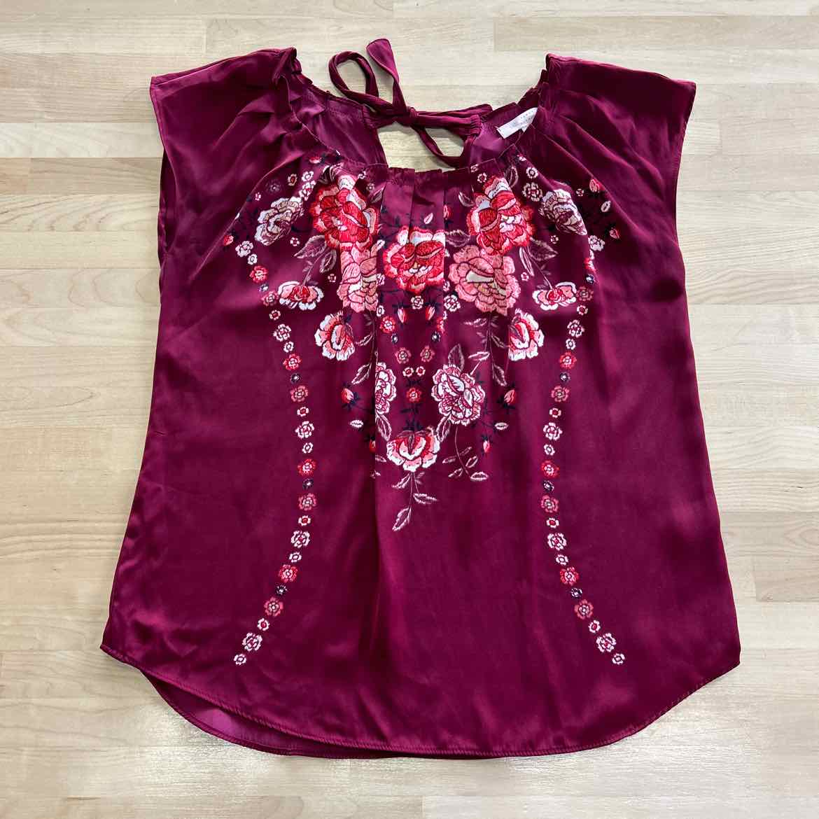 Lauren Conrad Size S Maroon Blouse