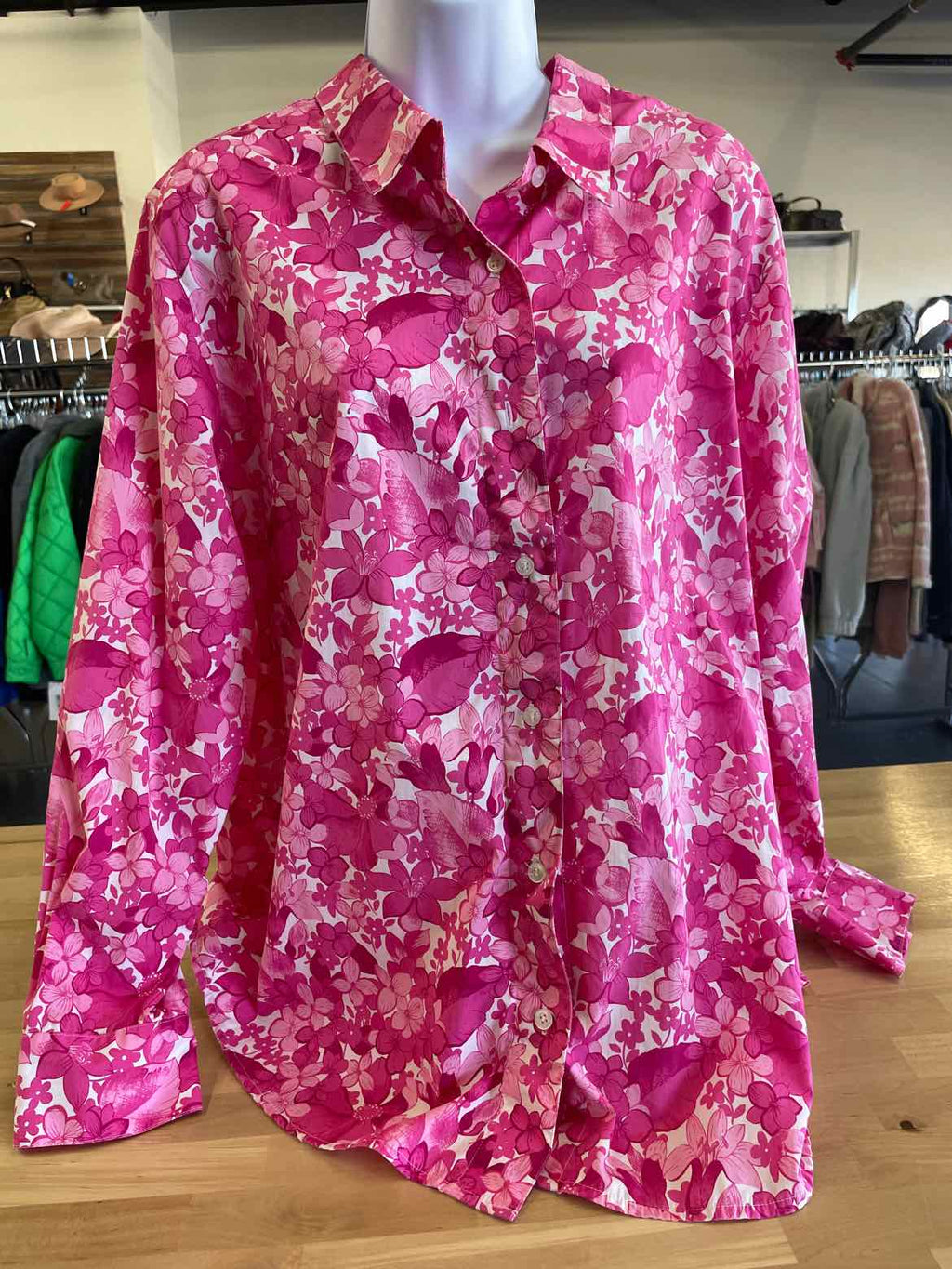 Cascade Blue Size XL Pink Button Down Shirt