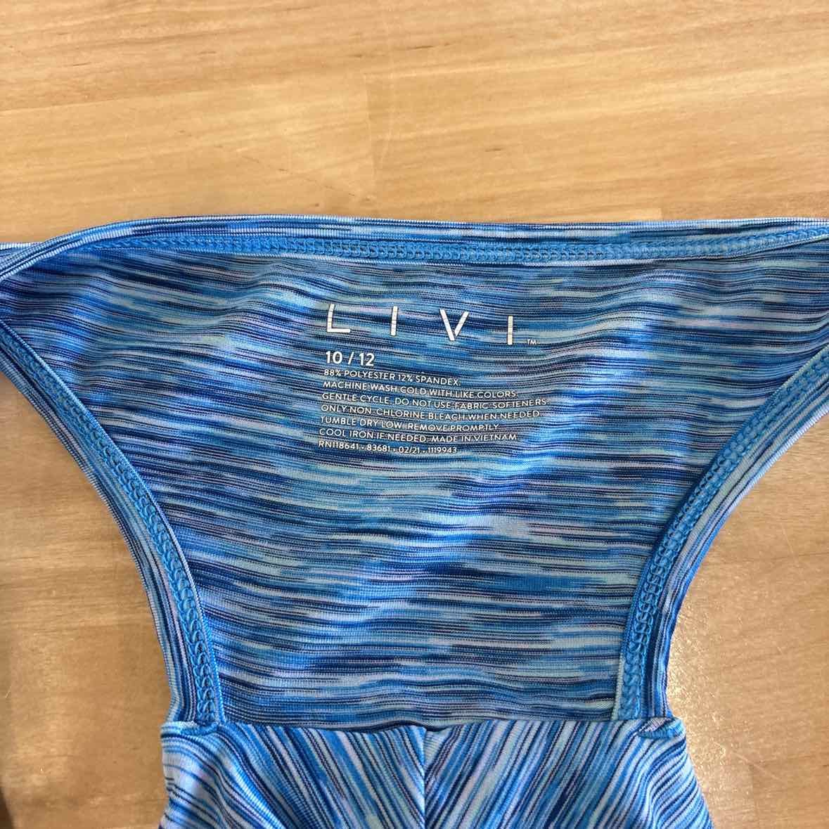 Livi Size 10 Blue Tank