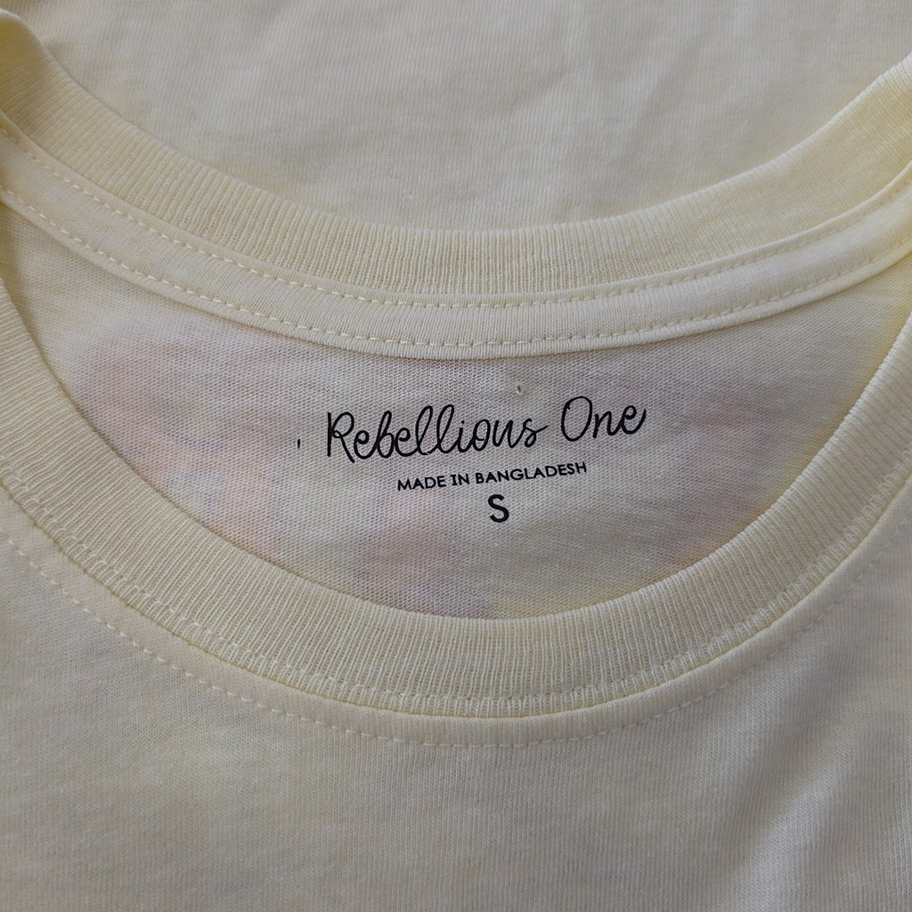 Rebellious One Size S Vani Malibu Graphic Crewneck T-Shirt