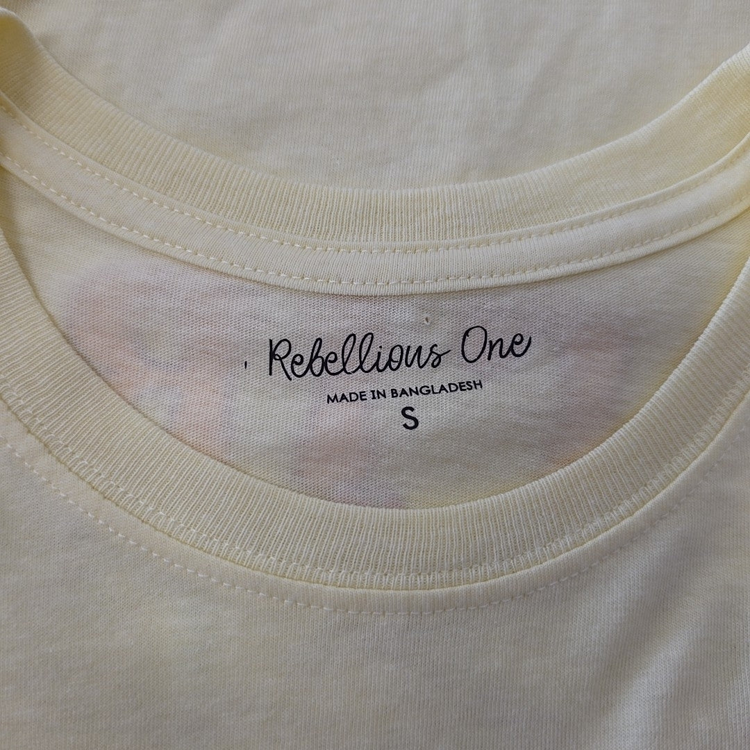 Rebellious One Size S Vani Malibu Graphic Crewneck T-Shirt