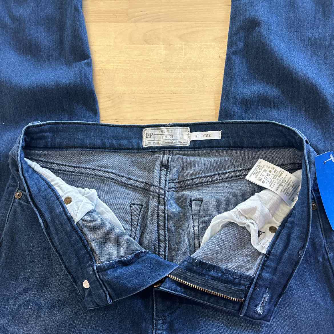 Free People Size 28 Blue Denim Preloved Jeans
