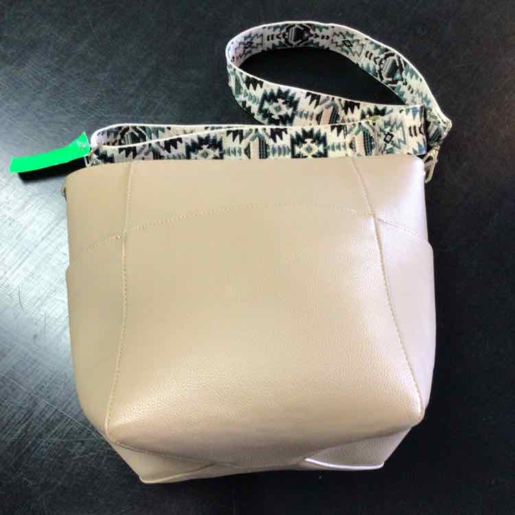 ah-dorned Beige Handbag