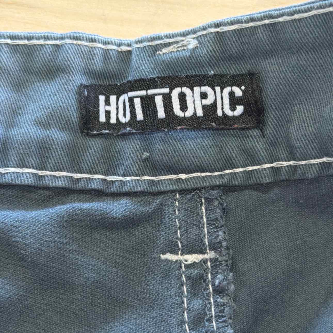 HotTopic Size 5 Gray Preloved Pants