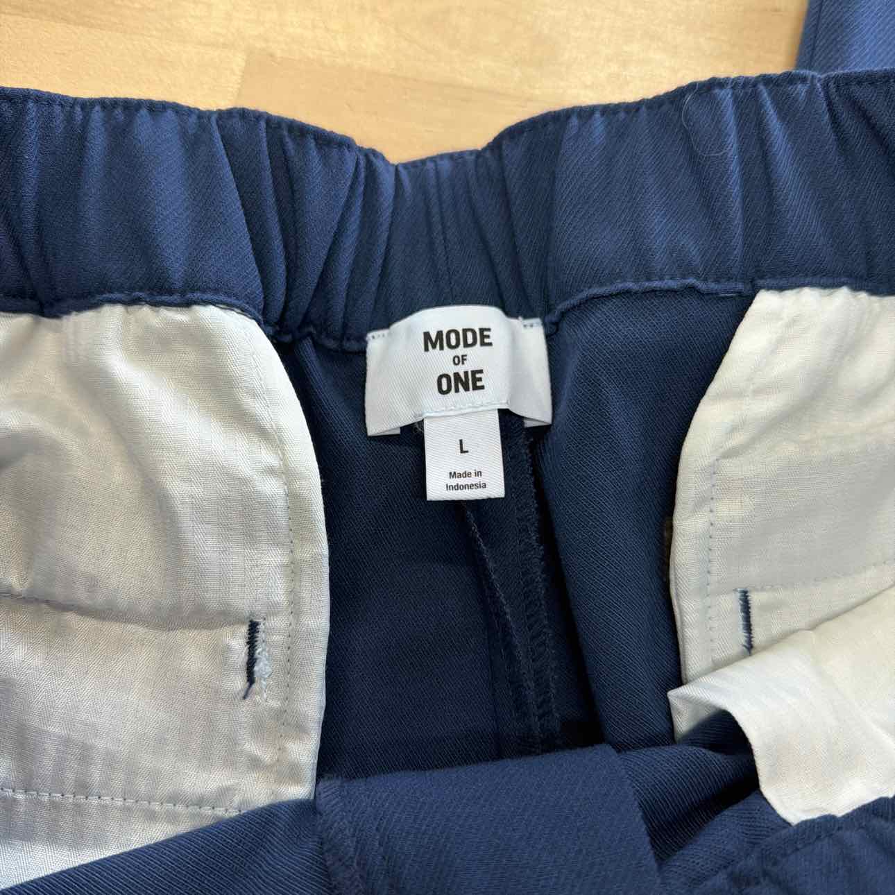 Mode of One Men's Relaxed-Fit Trousers - Caspian Wa