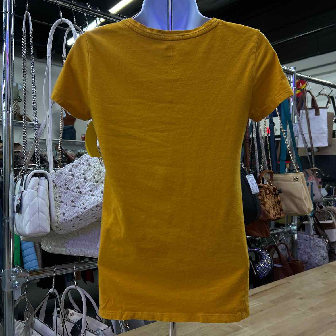 Gap Size XS Yellow T-shirt